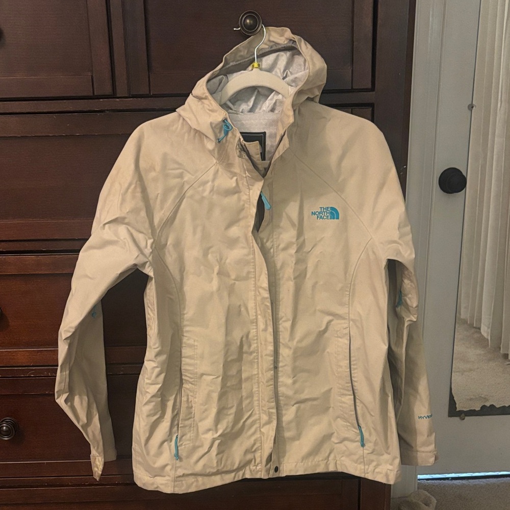 The North Face Women's Cream Rain Jacket